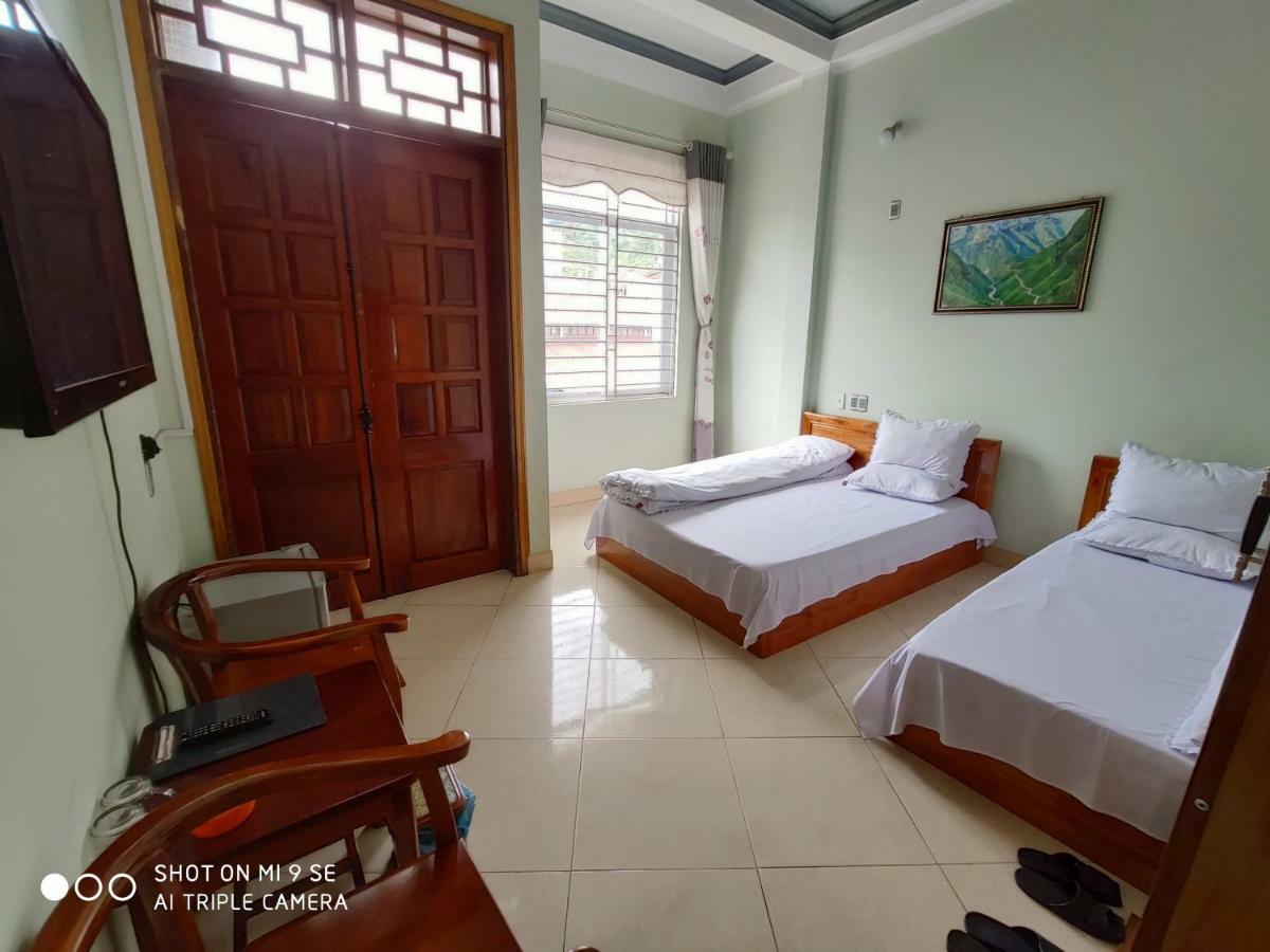 Ly Hoan Guesthouse Lang Xao Vang Exterior photo